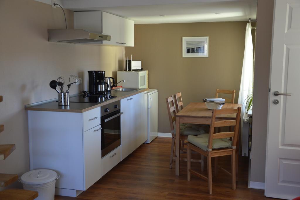 Ferienwohnung Gaensemarkt Born Room photo